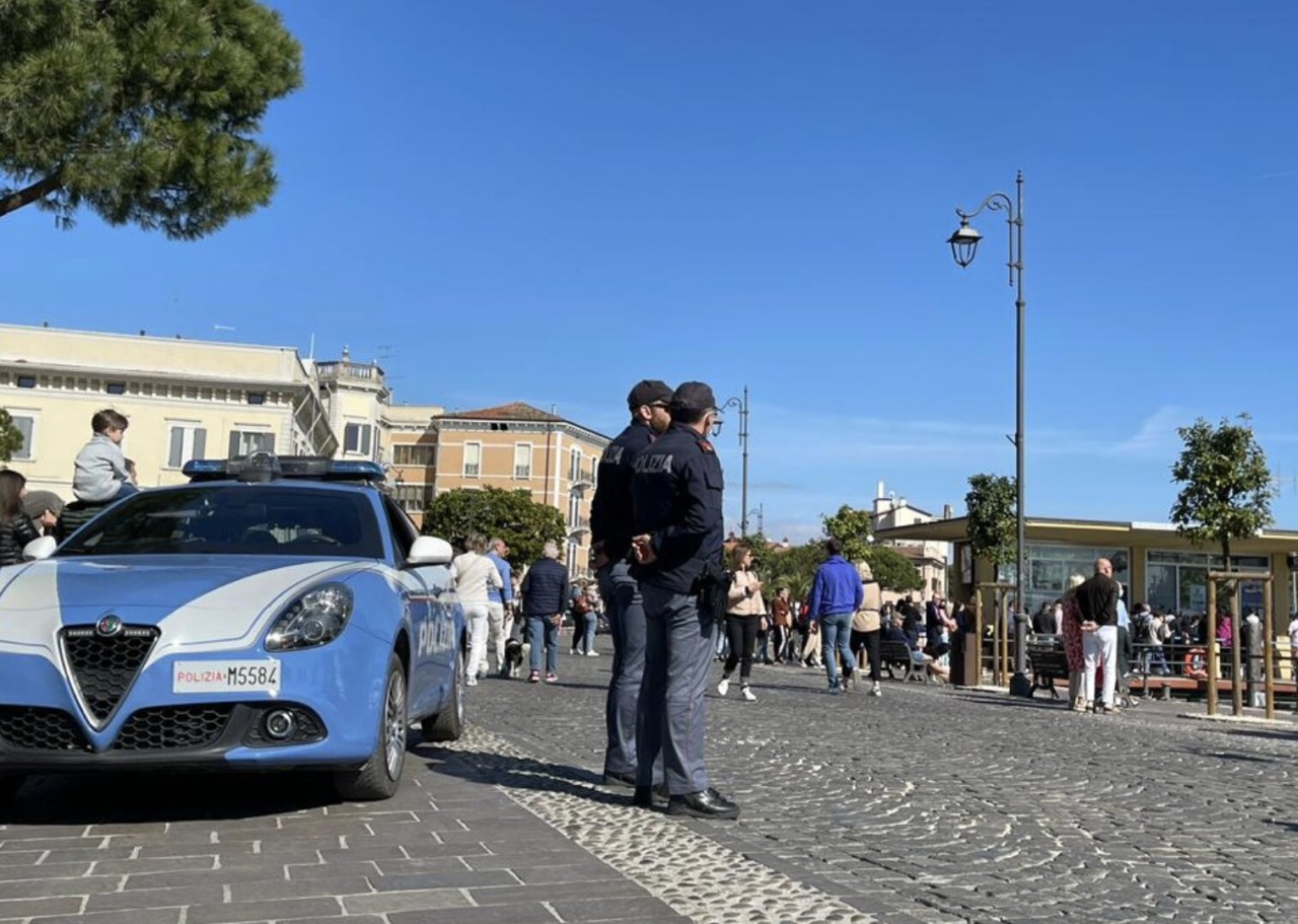 Desenzano del Garda: operazioni di sicurezza in vista dell’arrivo dei turisti
