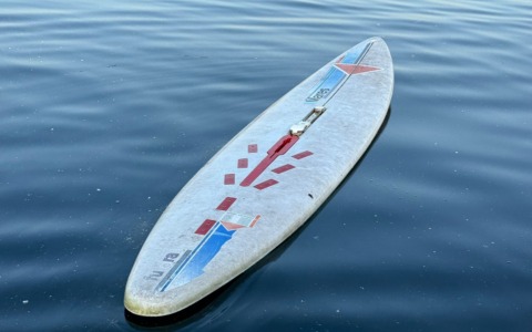 Guardia Costiera: trovato un windsurf, appello ai cittadini