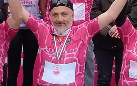 Oscar Signorini si aggiudica la maglia rosa al Giro Handbike 2026