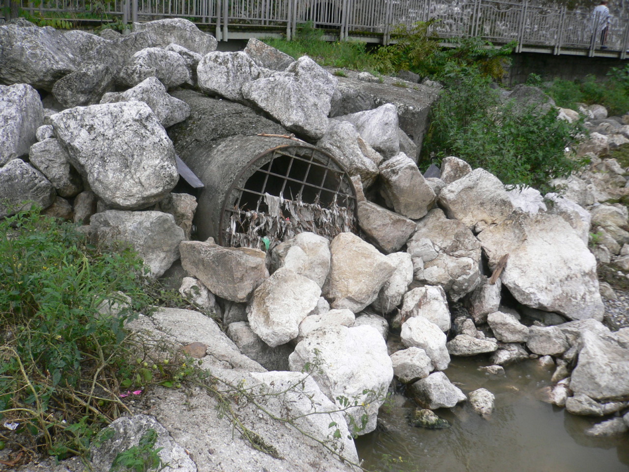 Scontro tra maggioranza e opposizione sui lavori pubblici: promesse non mantenute