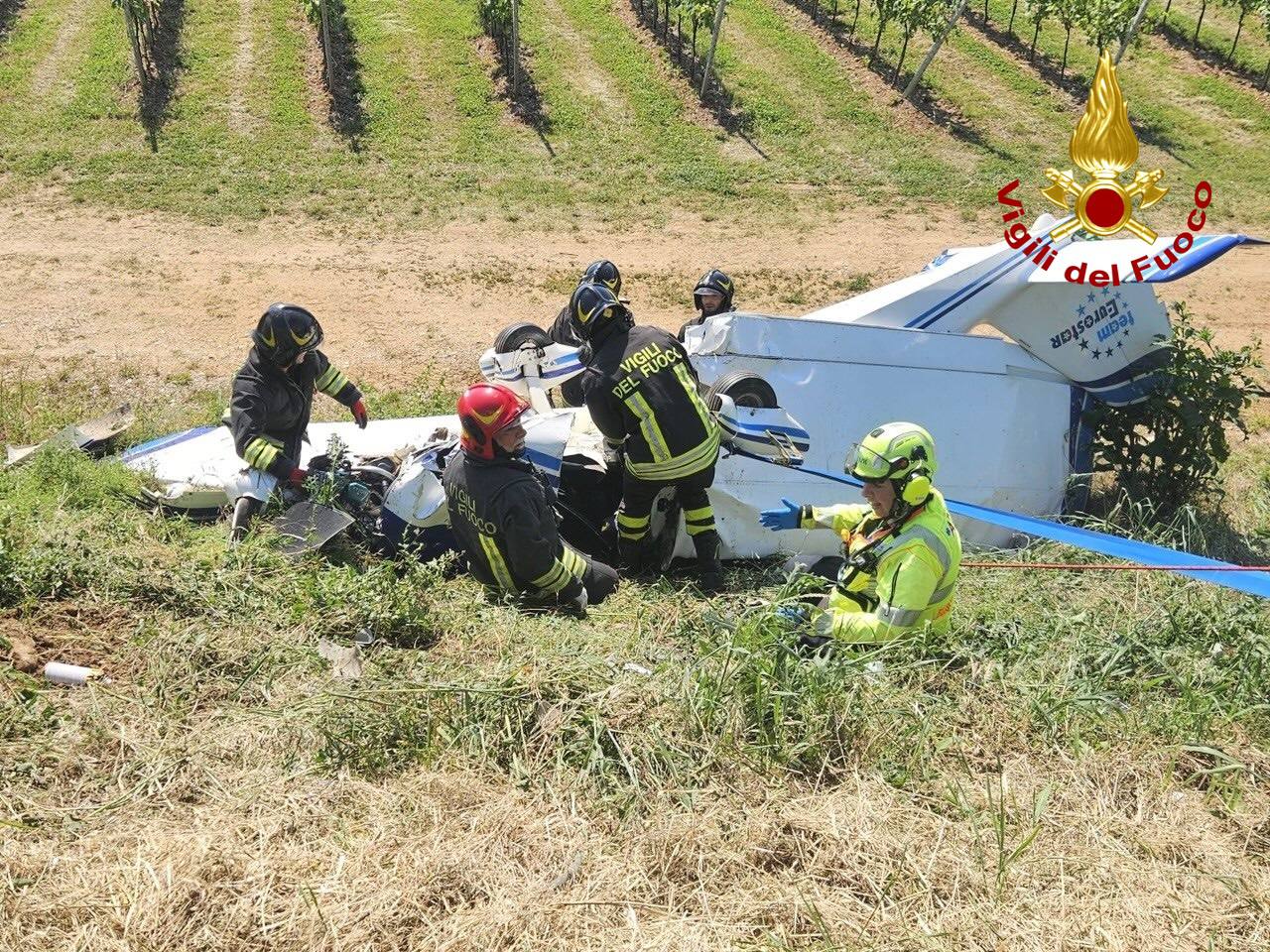 Polpenazze del Garda: un ultraleggero si schianta, un uomo perde la vita