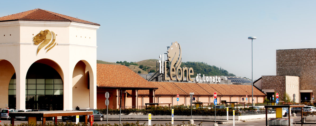 Arrestato un uomo per tentato furto al centro commerciale