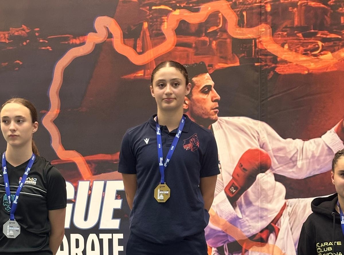 Isabella Vigevani trionfa a Messina con Garda Karate Team