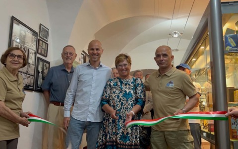 La mostra «da cartolina» sul Garda a Salò