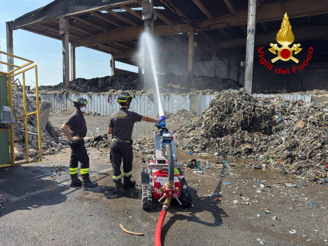 Il Consiglio comunale discute l’incendio alla Valli Spa mentre il Comitato avvia una class action